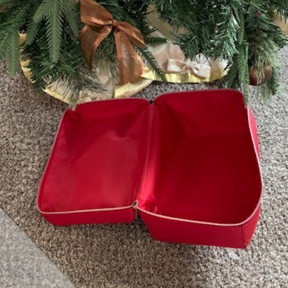 5 pieces of Estée Lauder Christmas Gift Box! NWOT - Picture 7 of 8